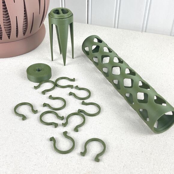 Modular Moss Pole Set: Stackable Plant Support, 1.25" Diameter - Picture 2 of 9